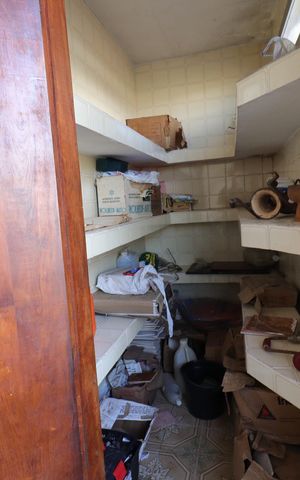 Casa à venda com 282m², 5 quartos e 2 vagasÁrea de Serviço