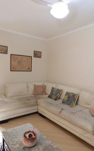 Casa à venda com 282m², 5 quartos e 2 vagasSala de TV