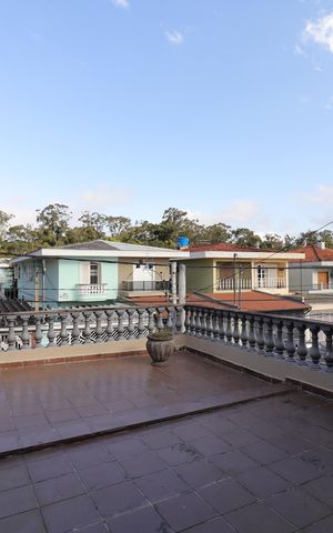Casa à venda com 282m², 5 quartos e 2 vagasSuíte 1 - Varanda