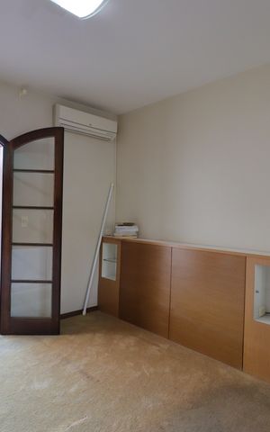 Casa à venda com 282m², 5 quartos e 2 vagasSuíte 1