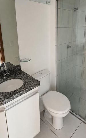 Apartamento para alugar com 61m², 2 quartos e 1 vaga Apartamento para alugar com 61m², 2 quartos e 1 vagaBanheiro
