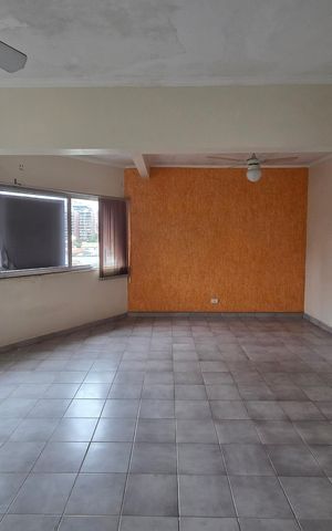 Apartamento para alugar com 170m², 3 quartos e 1 vaga Apartamento para alugar com 170m², 3 quartos e 1 vagaSala