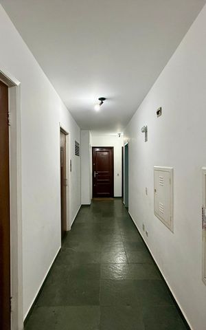 Apartamento para alugar com 85m², 3 quartos e 1 vagaHall Apartamento 