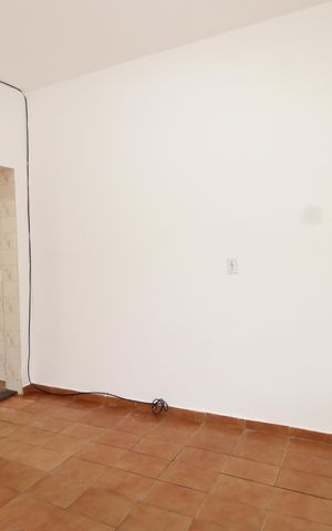 Casa para alugar com 95m², 2 quartos e sem vagaSala