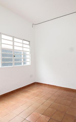 Casa para alugar com 95m², 2 quartos e sem vagaSala