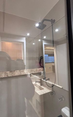 Apartamento para alugar com 72m², 3 quartos e 2 vagas Apartamento para alugar com 72m², 3 quartos e 2 vagasBanheiro