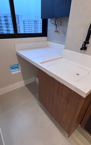 Apartamento à venda com 72m², 3 quartos e 2 vagas Apartamento à venda com 72m², 3 quartos e 2 vagasÁrea de Serviço