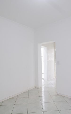 Casa para alugar com 71m², 1 quarto e sem vaga Casa para alugar com 71m², 1 quarto e sem vagaSala