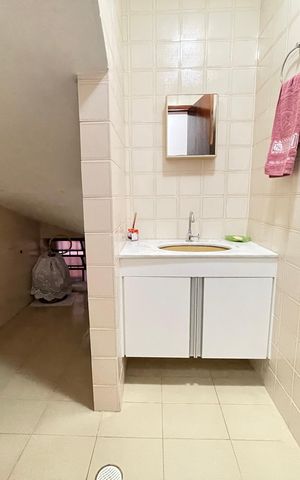 Casa à venda com 132m², 4 quartos e 2 vagasBanheiro 3