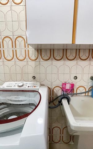 Casa à venda com 132m², 4 quartos e 2 vagasÁrea de Serviço