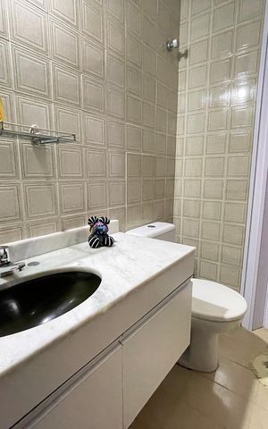 Casa à venda com 132m², 4 quartos e 2 vagasBanheiro 2