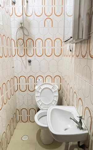 Casa à venda com 132m², 4 quartos e 2 vagasBanheiro 4