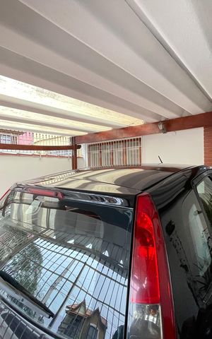 Casa à venda com 132m², 4 quartos e 2 vagasGaragem