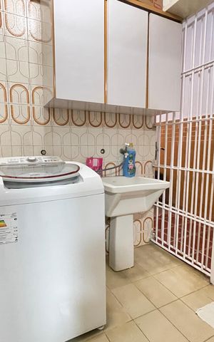 Casa à venda com 132m², 4 quartos e 2 vagasÁrea de Serviço
