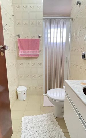 Casa à venda com 132m², 4 quartos e 2 vagasBanheiro 1