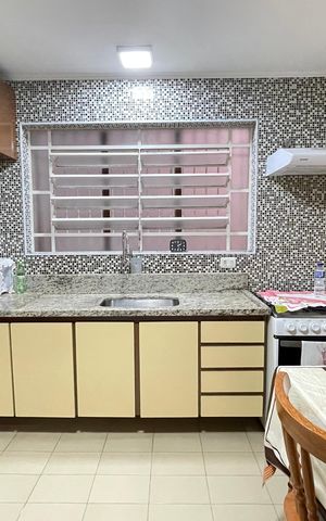 Casa à venda com 132m², 4 quartos e 2 vagasCozinha