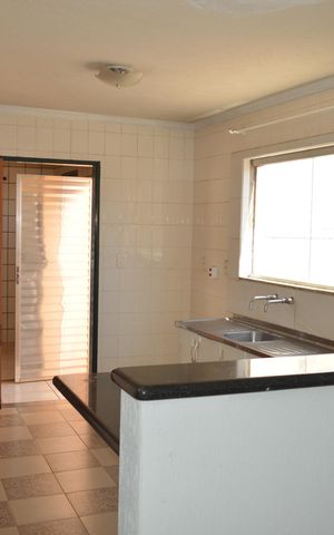 Casa para alugar com 190m², 3 quartos e 2 vagasCozinha