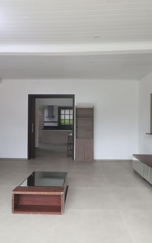 Casa para alugar com 120m², 4 quartos e 3 vagasSala 