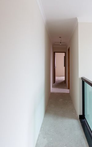 Casa à venda com 150m², 3 quartos e 4 vagasCorredor Quartos 