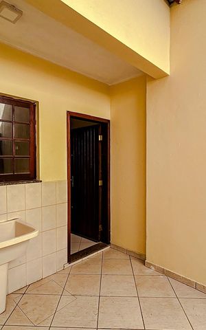 Casa para alugar com 158m², 3 quartos e 3 vagasServiço