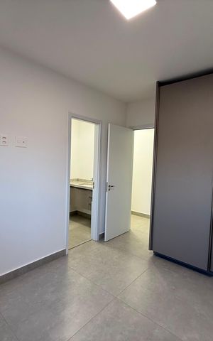 Apartamento para alugar com 106m², 3 quartos e 2 vagas Apartamento para alugar com 106m², 3 quartos e 2 vagasQuarto