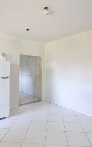 Casa para alugar com 50m², 2 quartos e sem vaga Casa para alugar com 50m², 2 quartos e sem vagaSala