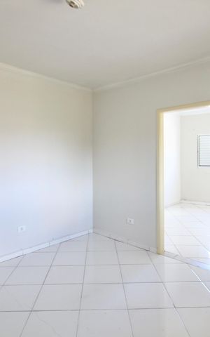 Casa para alugar com 50m², 2 quartos e sem vaga Casa para alugar com 50m², 2 quartos e sem vagaSala