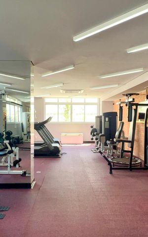 Apartamento à venda com 60m², 2 quartos e 2 vagas Apartamento à venda com 60m², 2 quartos e 2 vagasAcademia