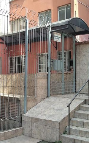 Apartamento para alugar com 55m², 2 quartos e sem vaga Apartamento para alugar com 55m², 2 quartos e sem vagaFachada