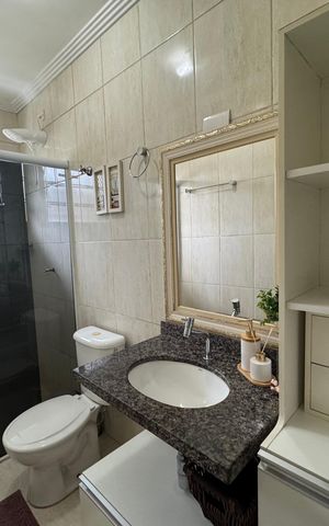 Casa de condomínio à venda com 65m², 2 quartos e 2 vagasBanheiro 1