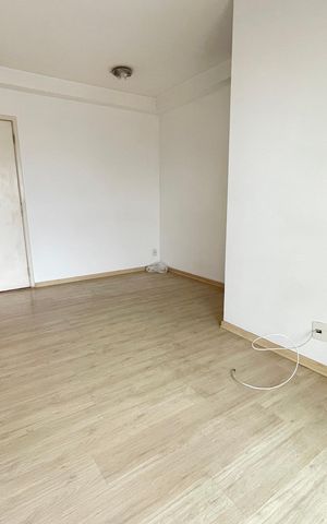 Apartamento para alugar com 55m², 2 quartos e 1 vaga Apartamento para alugar com 55m², 2 quartos e 1 vagaSala