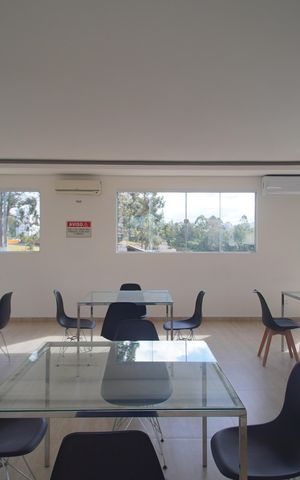 Apartamento para alugar com 40m², 2 quartos e 1 vagaÁrea comum - Salão de festas