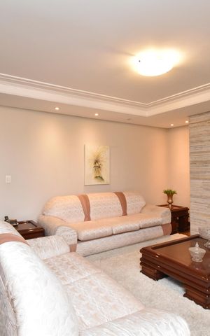 Casa para alugar com 650m², 5 quartos e 5 vagasSala de Estar