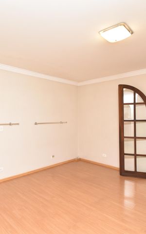 Casa para alugar com 650m², 5 quartos e 5 vagasSuíte 2