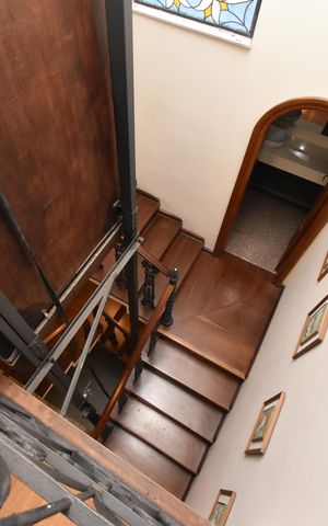 Casa para alugar com 650m², 5 quartos e 5 vagasCorredor com Elevador