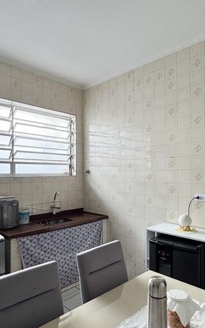 Casa à venda com 185m², 3 quartos e 2 vagas Casa à venda com 185m², 3 quartos e 2 vagasCozinha