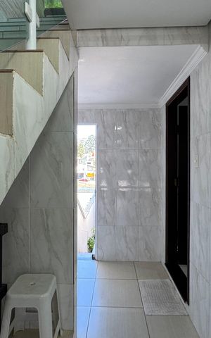 Casa à venda com 185m², 3 quartos e 2 vagas Casa à venda com 185m², 3 quartos e 2 vagasGaragem