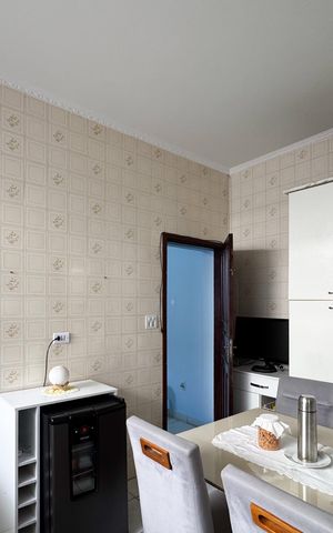 Casa à venda com 185m², 3 quartos e 2 vagas Casa à venda com 185m², 3 quartos e 2 vagasCozinha