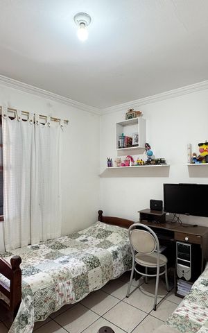 Casa à venda com 185m², 3 quartos e 2 vagas Casa à venda com 185m², 3 quartos e 2 vagasQuarto 1