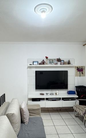 Casa à venda com 185m², 3 quartos e 2 vagas Casa à venda com 185m², 3 quartos e 2 vagasSala