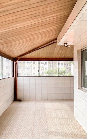 Apartamento à venda com 117m², 2 quartos e 1 vaga Apartamento à venda com 117m², 2 quartos e 1 vagaÁrea de Serviço