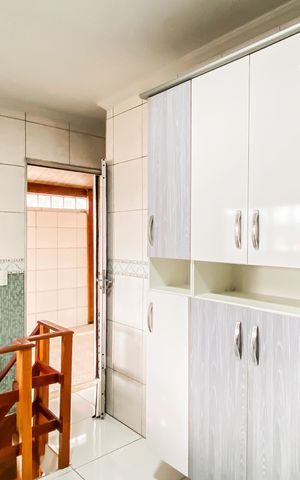Apartamento à venda com 117m², 2 quartos e 1 vaga Apartamento à venda com 117m², 2 quartos e 1 vagaCozinha