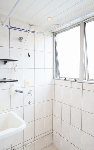 Apartamento à venda com 55m², 2 quartos e 1 vagaCozinha e Área de Serviço