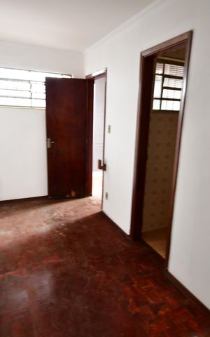 Casa à venda com 282m², 3 quartos e 2 vagasSuíte 2
