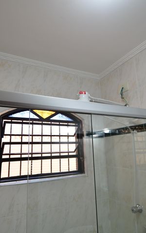 Casa para alugar com 200m², 4 quartos e 3 vagasBanheiro Suíte