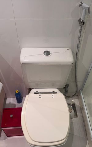 Apartamento à venda com 364m², 4 quartos e 3 vagas Apartamento à venda com 364m², 4 quartos e 3 vagasBanheiro da Suíte 1