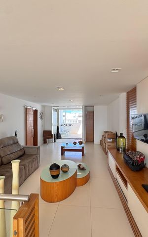 Apartamento à venda com 364m², 4 quartos e 3 vagas Apartamento à venda com 364m², 4 quartos e 3 vagasCobertura