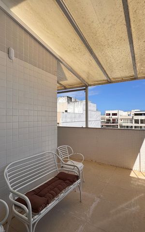Apartamento à venda com 364m², 4 quartos e 3 vagas Apartamento à venda com 364m², 4 quartos e 3 vagasÁrea de Serviço