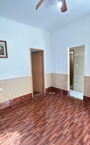 Casa para alugar com 67m², 2 quartos e 1 vagaSala