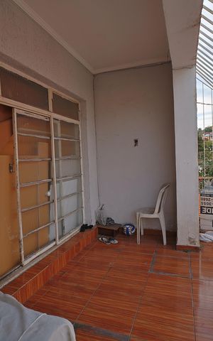 Casa à venda com 250m², 4 quartos e 2 vagasVaranda